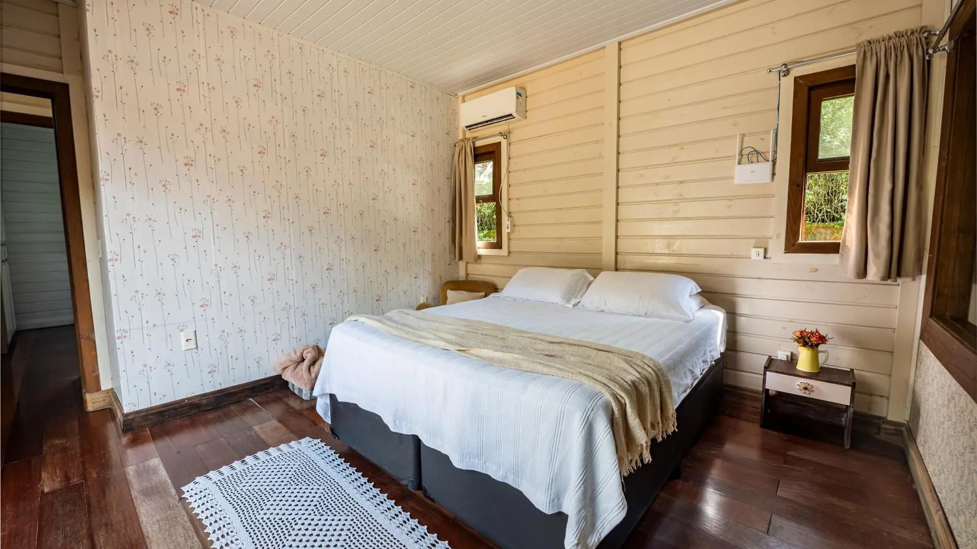 Casa Rustica Com Piscina Privativa, Banheira De Hidromassagem, Ar-Condicionado, Pet Friendly - Refugio Na Natureza A 5 Minutos Do Centro De Imbituba, Perfeita Para Familias E Grupos 0*, Imbituba (Santa Catarina) Brazílie