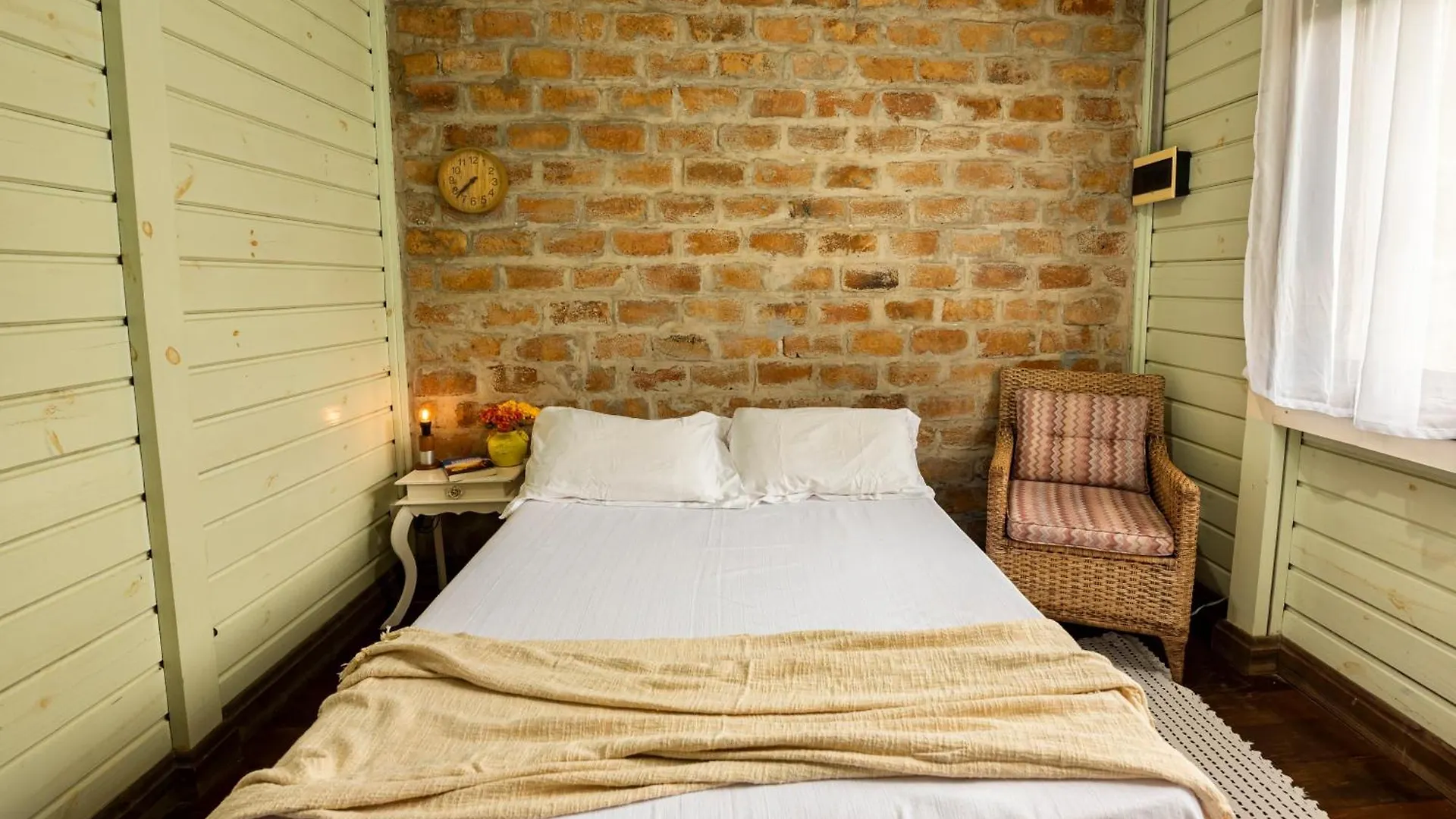 Casa Rustica Com Piscina Privativa, Banheira De Hidromassagem, Ar-Condicionado, Pet Friendly - Refugio Na Natureza A 5 Minutos Do Centro De Imbituba, Perfeita Para Familias E Grupos